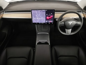 Used Tesla Model 3 2022 for sale - 75640902: Photo