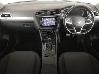 Used Volkswagen Tiguan Allspace 2024 for sale - 76920317: Photo