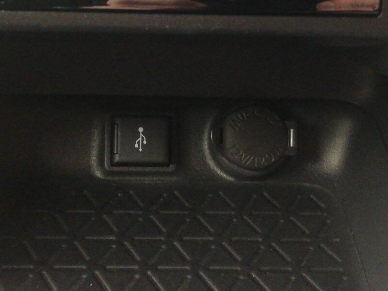 Used Toyota RAV4 2021 for sale - 77273207: Photo 14