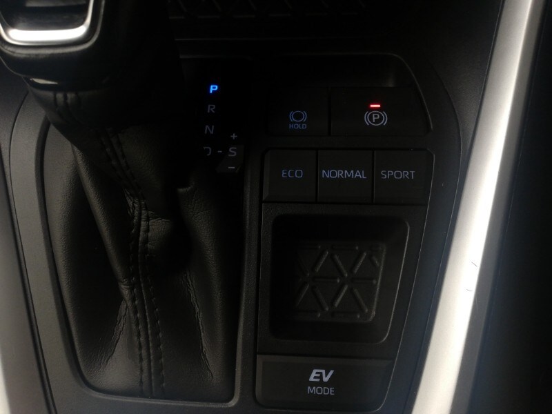 Used Toyota RAV4 2021 for sale - 77273207: Photo 15