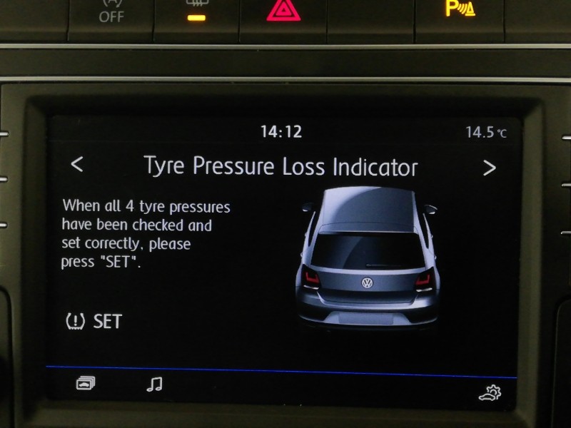 Used Volkswagen Polo 2016 for sale - 77289833: Photo 13