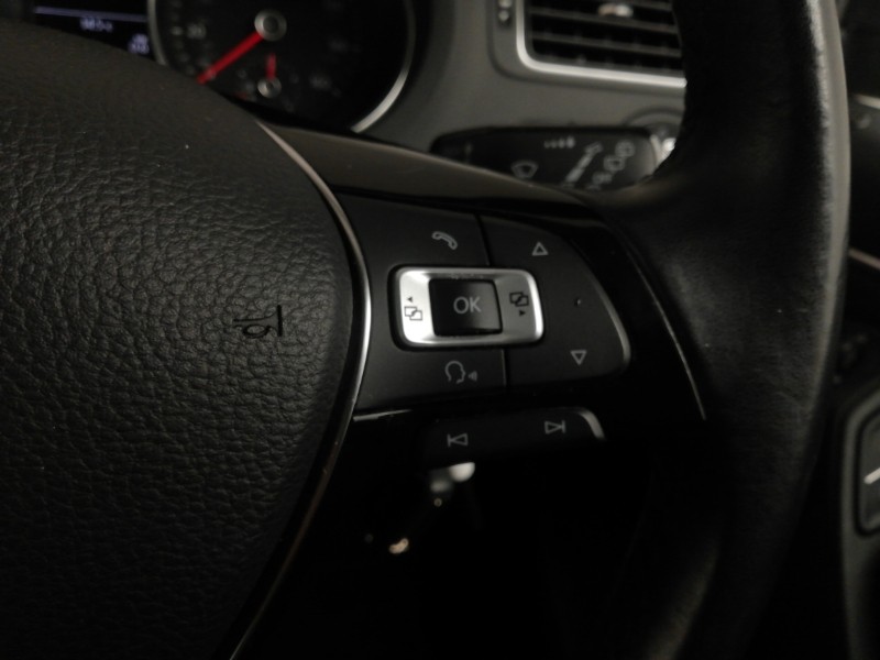 Used Volkswagen Polo 2016 for sale - 77289833: Photo 18