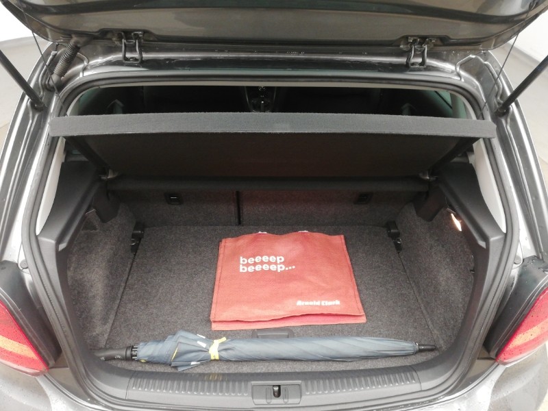 Used Volkswagen Polo 2016 for sale - 77289833: Photo 8