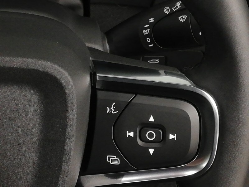 Used Volvo XC40 2024 for sale - 76282331: Photo 19