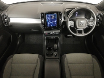 Used Volvo XC40 2024 for sale - 76282331: Photo
