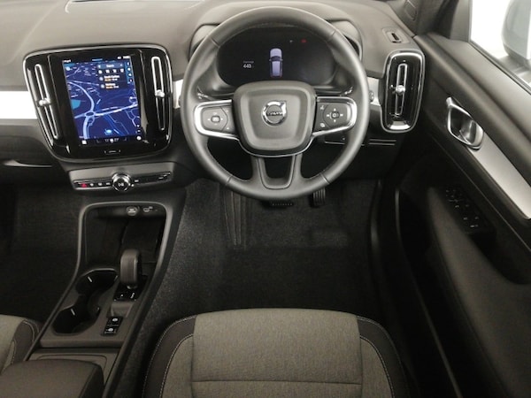 Used Volvo XC40 2024 for sale - 76282331: Photo 7