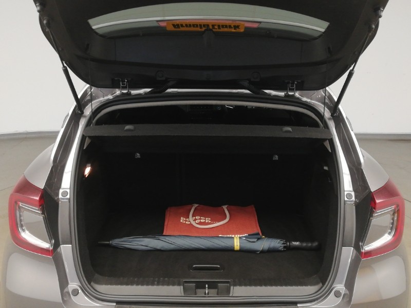 Used Renault Captur 2023 for sale - 77722071: Photo 8