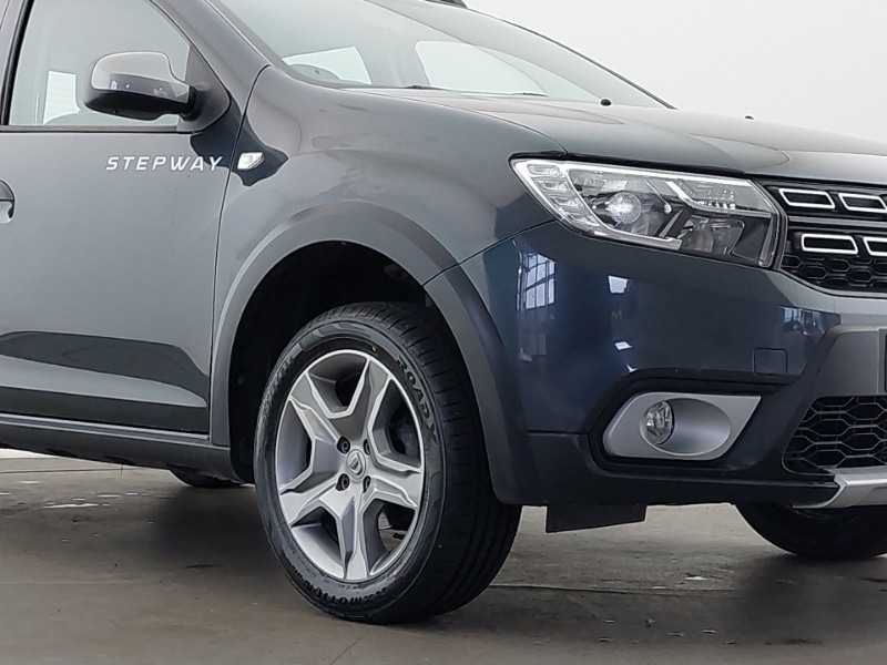 Used Dacia Sandero Stepway 2019 for sale - 77716654: Photo 9