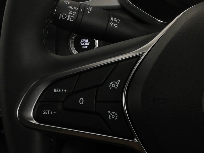 Used Renault Captur 2020 for sale - 76907221: Photo 17