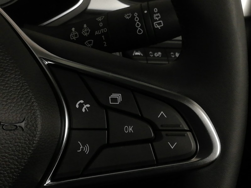 Used Renault Captur 2020 for sale - 76907221: Photo 18