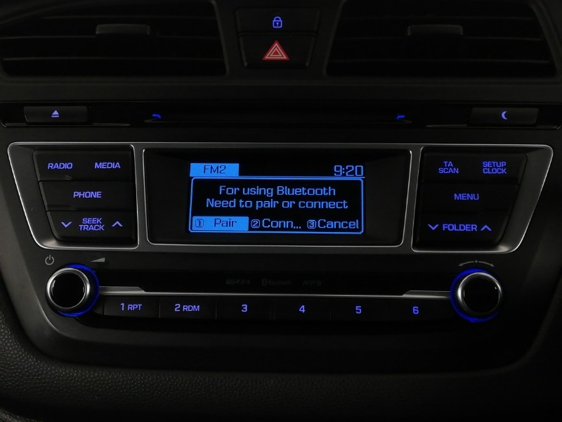 Used Hyundai i20 2015 for sale - 76354855: Photo 10