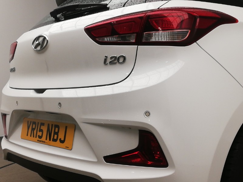 Used Hyundai i20 2015 for sale - 76354855: Photo 11