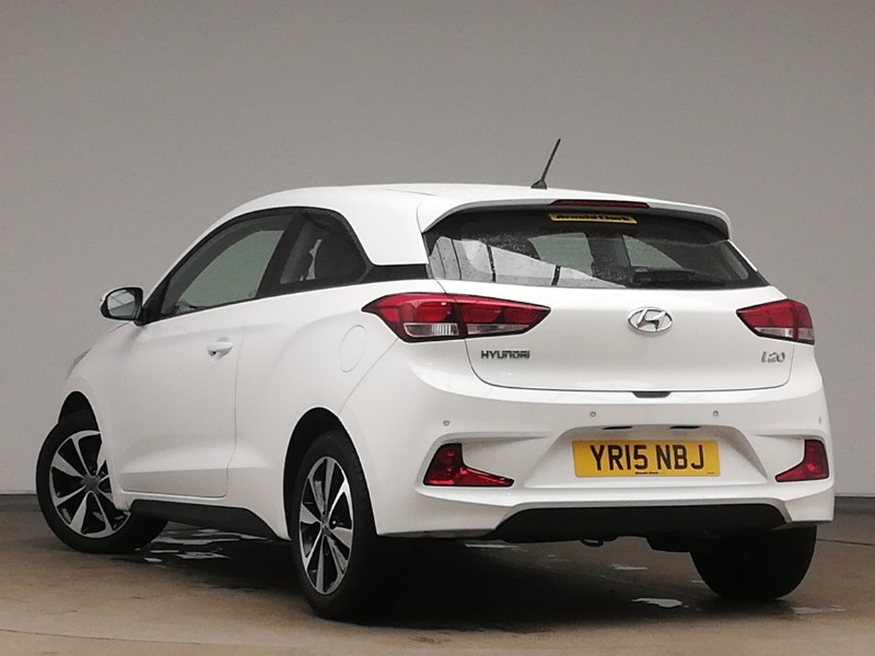 Used Hyundai i20 2015 for sale - 76354855: Photo 3