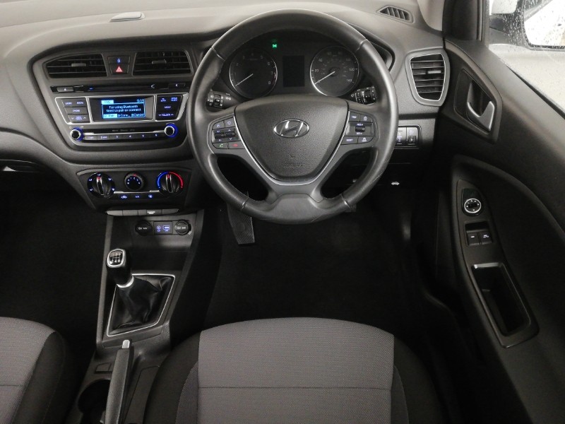 Used Hyundai i20 2015 for sale - 76354855: Photo 7