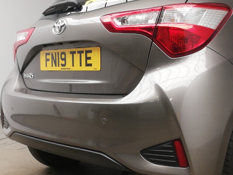 Used Toyota Yaris 2019 for sale - 76414728: Photo 12