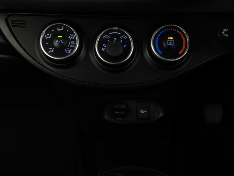 Used Toyota Yaris 2019 for sale - 76414728: Photo 16