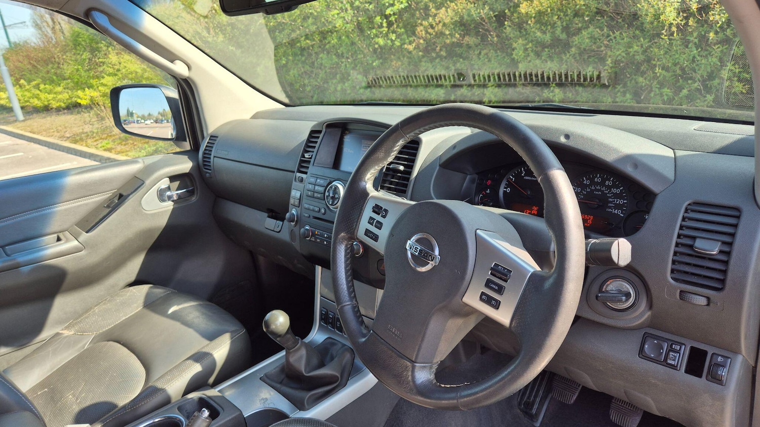 Used Nissan Navara 2012 for sale - 78170628: Photo 22