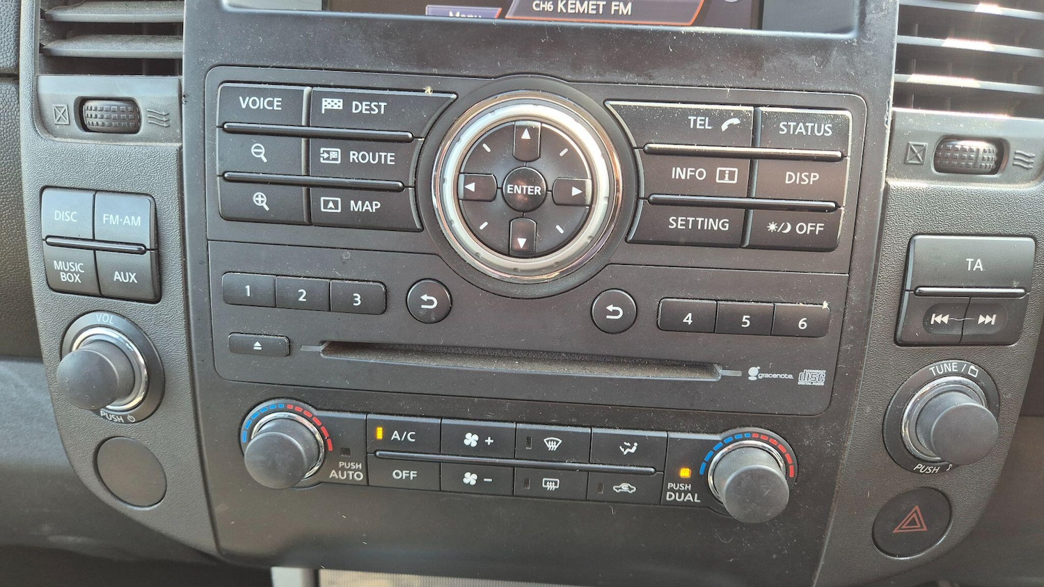 Used Nissan Navara 2012 for sale - 78170628: Photo 23