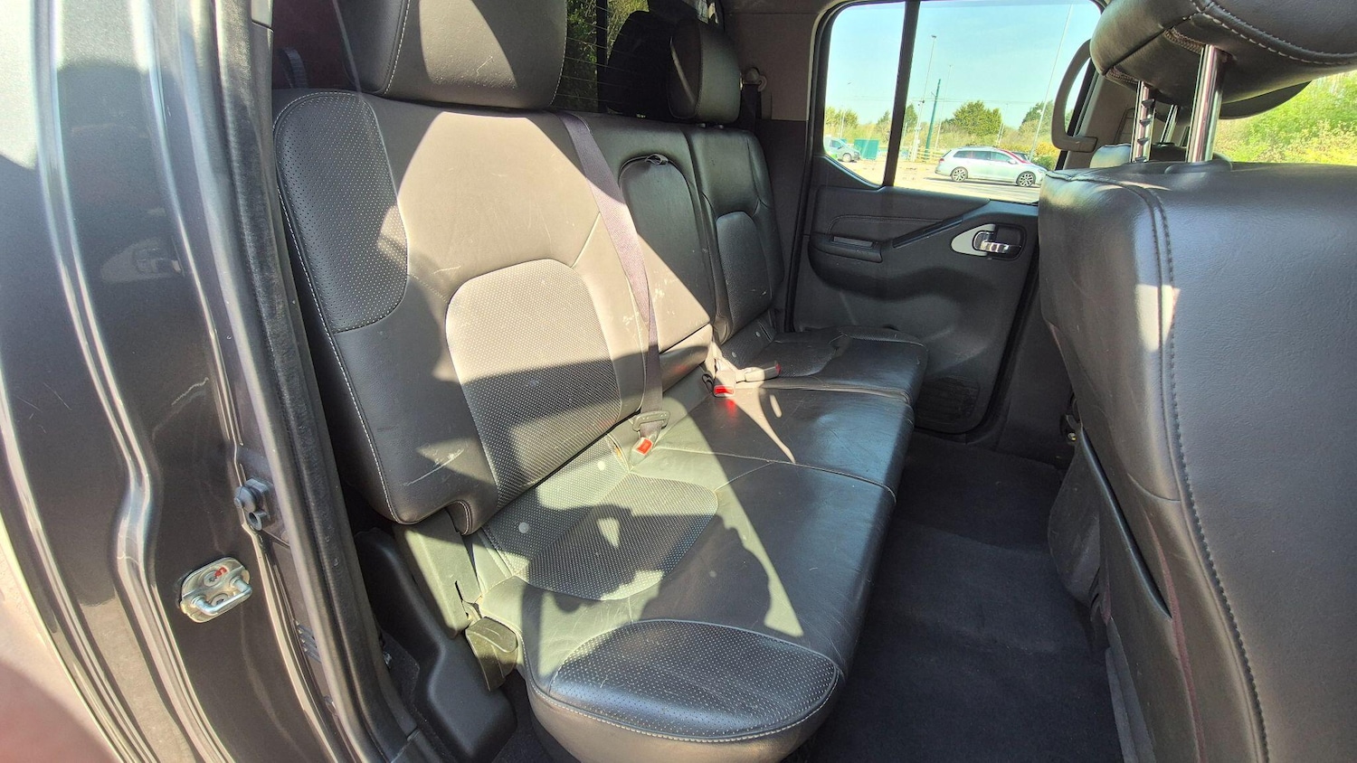 Used Nissan Navara 2012 for sale - 78170628: Photo 29