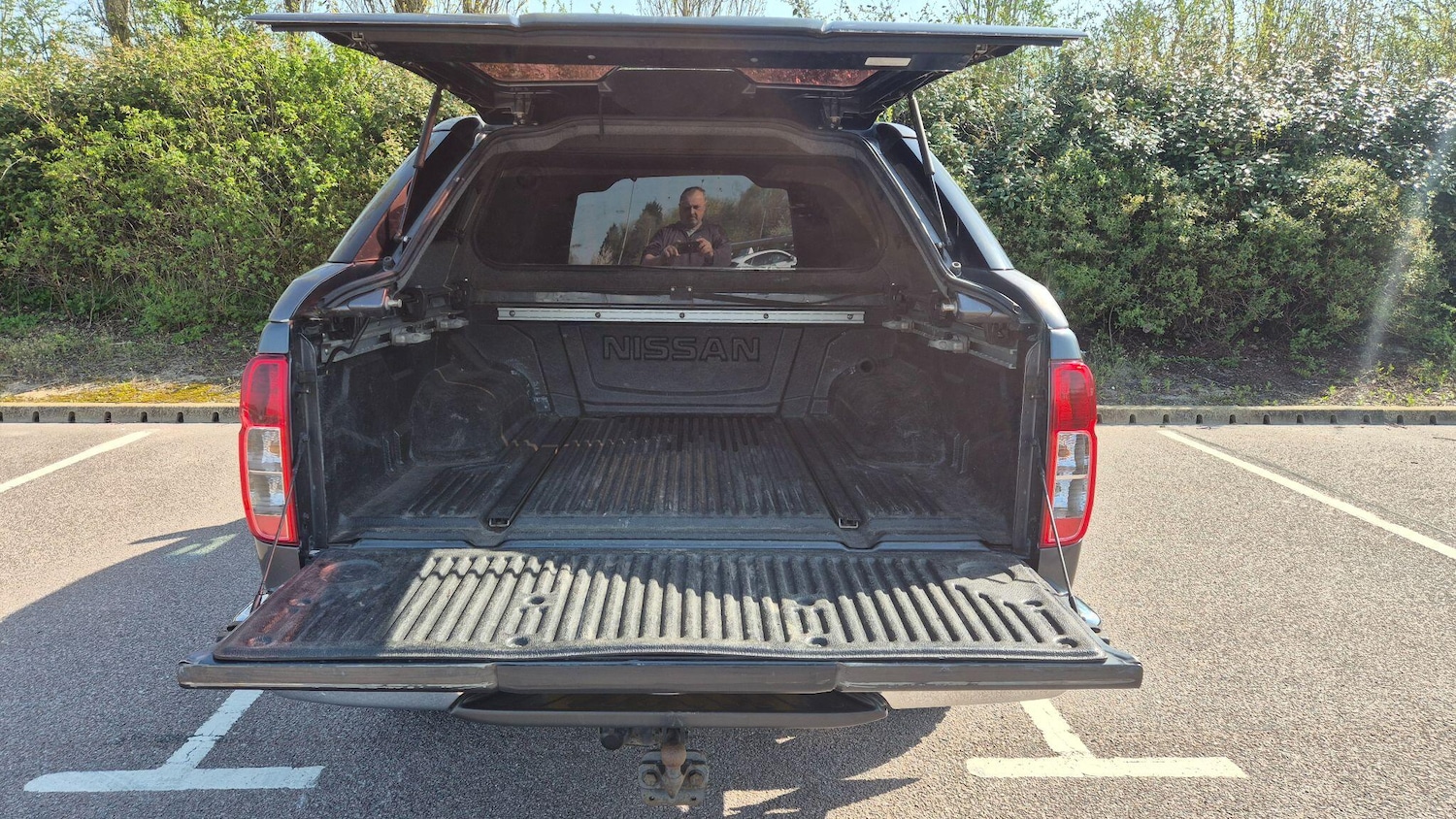 Used Nissan Navara 2012 for sale - 78170628: Photo 31