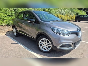 Used Renault Captur 2017 for sale - 78999017: Photo