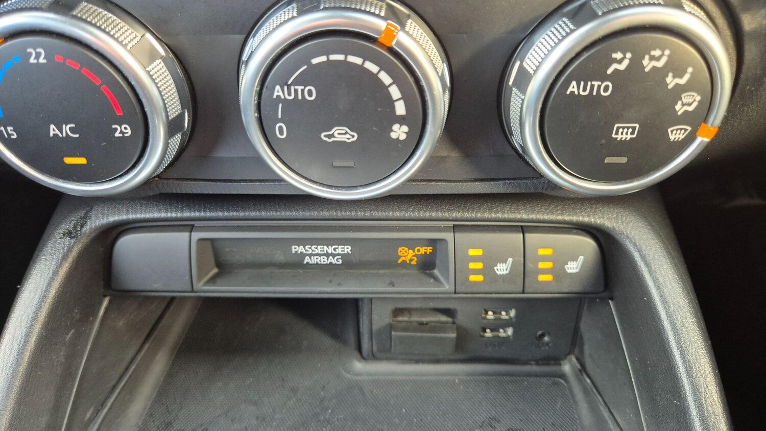 Used Mazda MX-5 2015 for sale - 77255594: Photo 23