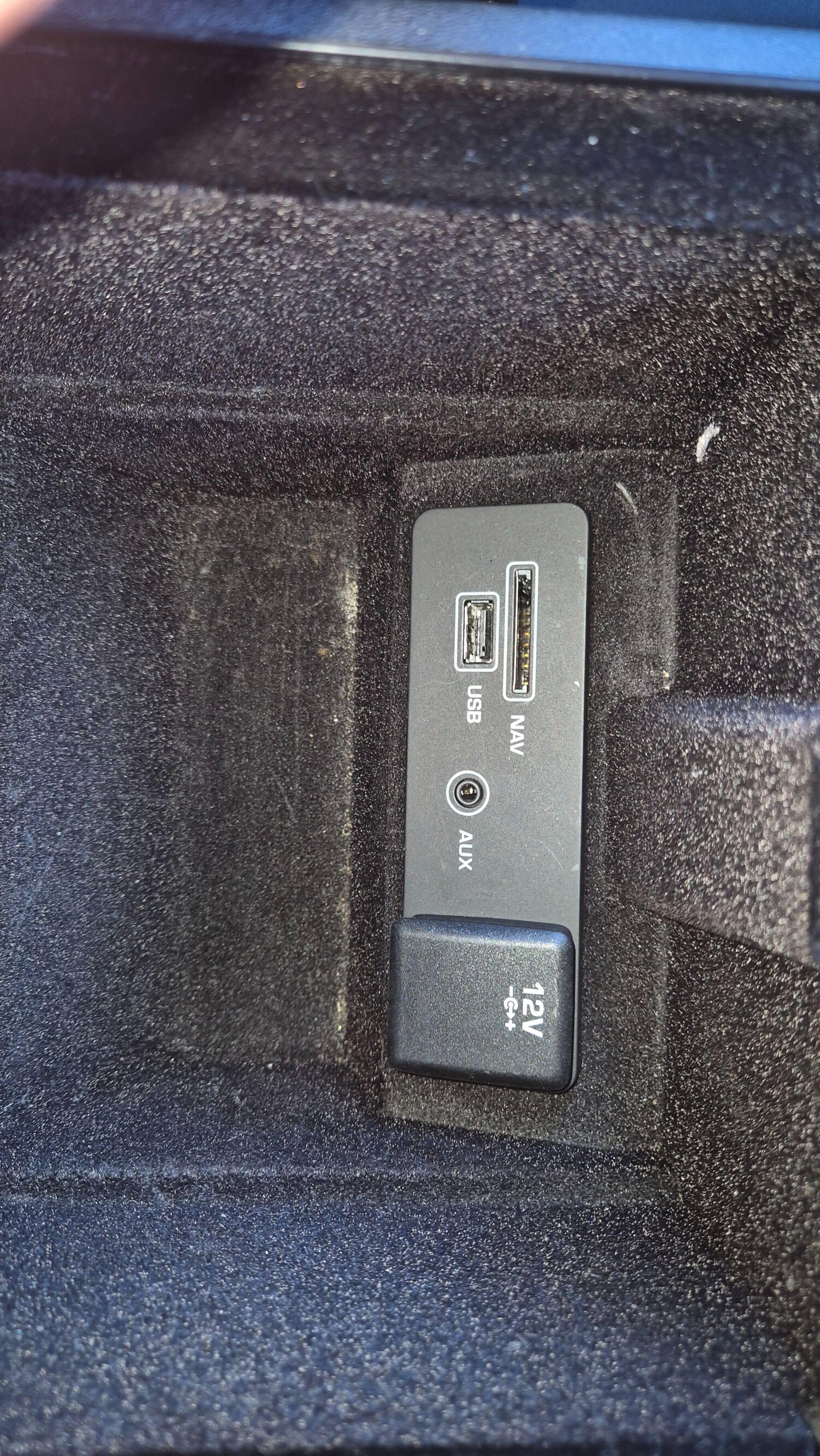 Used Land Rover Discovery Sport 2016 for sale - 77255600: Photo 21