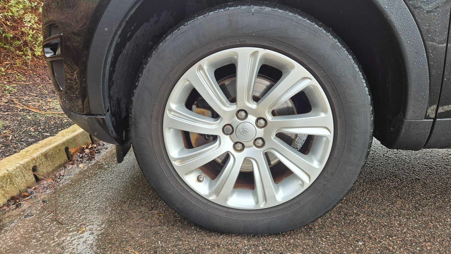 Used Land Rover Discovery Sport 2016 for sale - 77255600: Photo 26