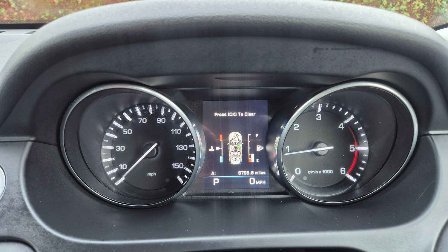 Used Land Rover Discovery Sport 2016 for sale - 77255600: Photo 33