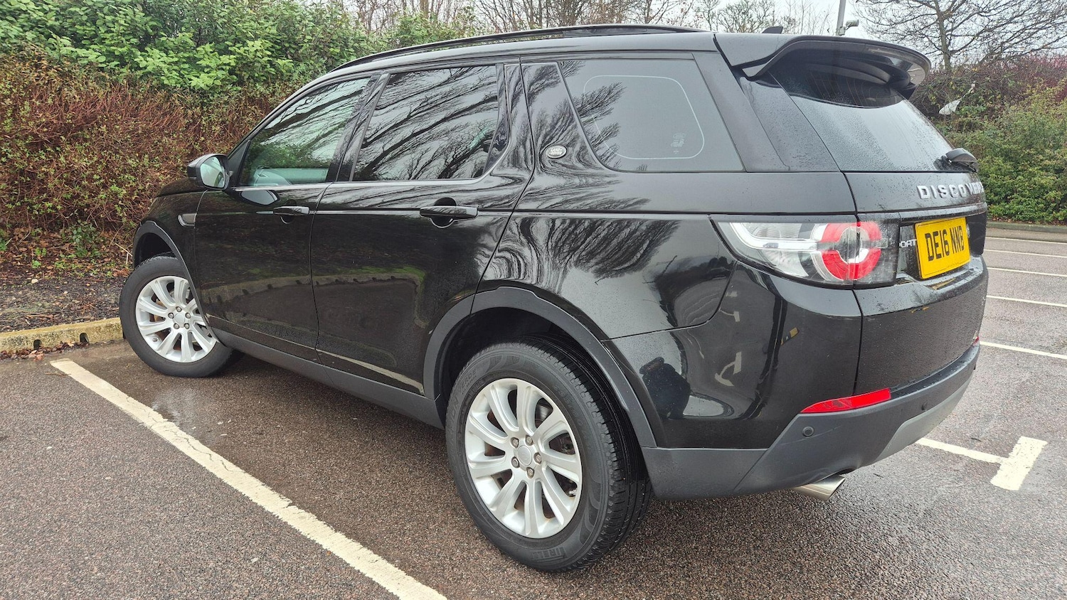Used Land Rover Discovery Sport 2016 for sale - 77255600: Photo 4