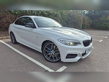 Used BMW 2 Series 2015 for sale - 77255599: Photo