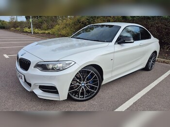 Used BMW 2 Series 2015 for sale - 77255599: Photo