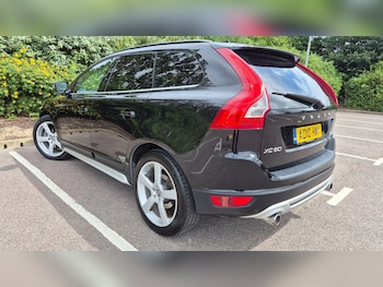 Used Volvo XC60 2010 for sale - 78947141: Photo