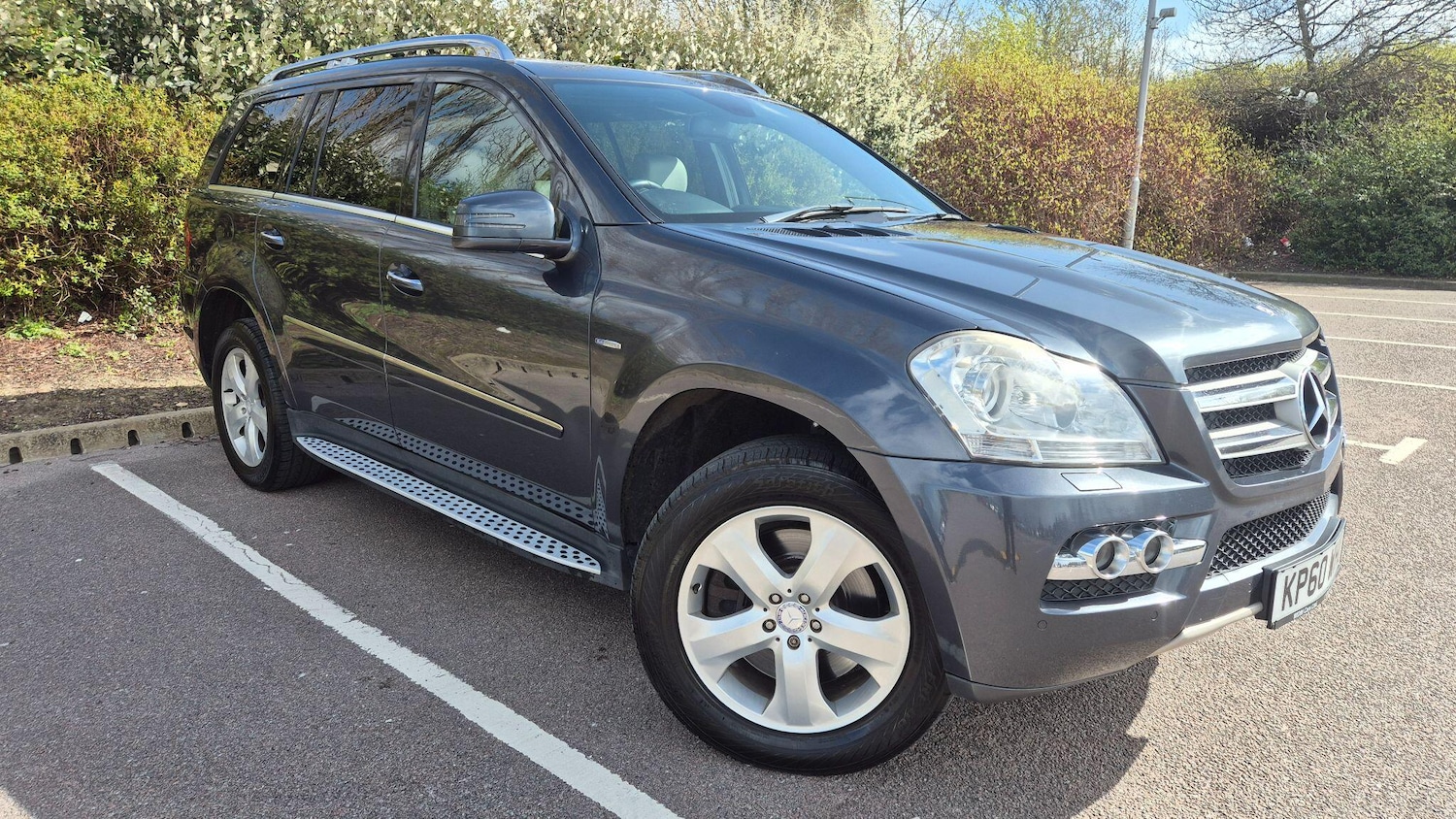 Used Mercedes-Benz GL Class 2010 for sale - 78048014: Photo 1