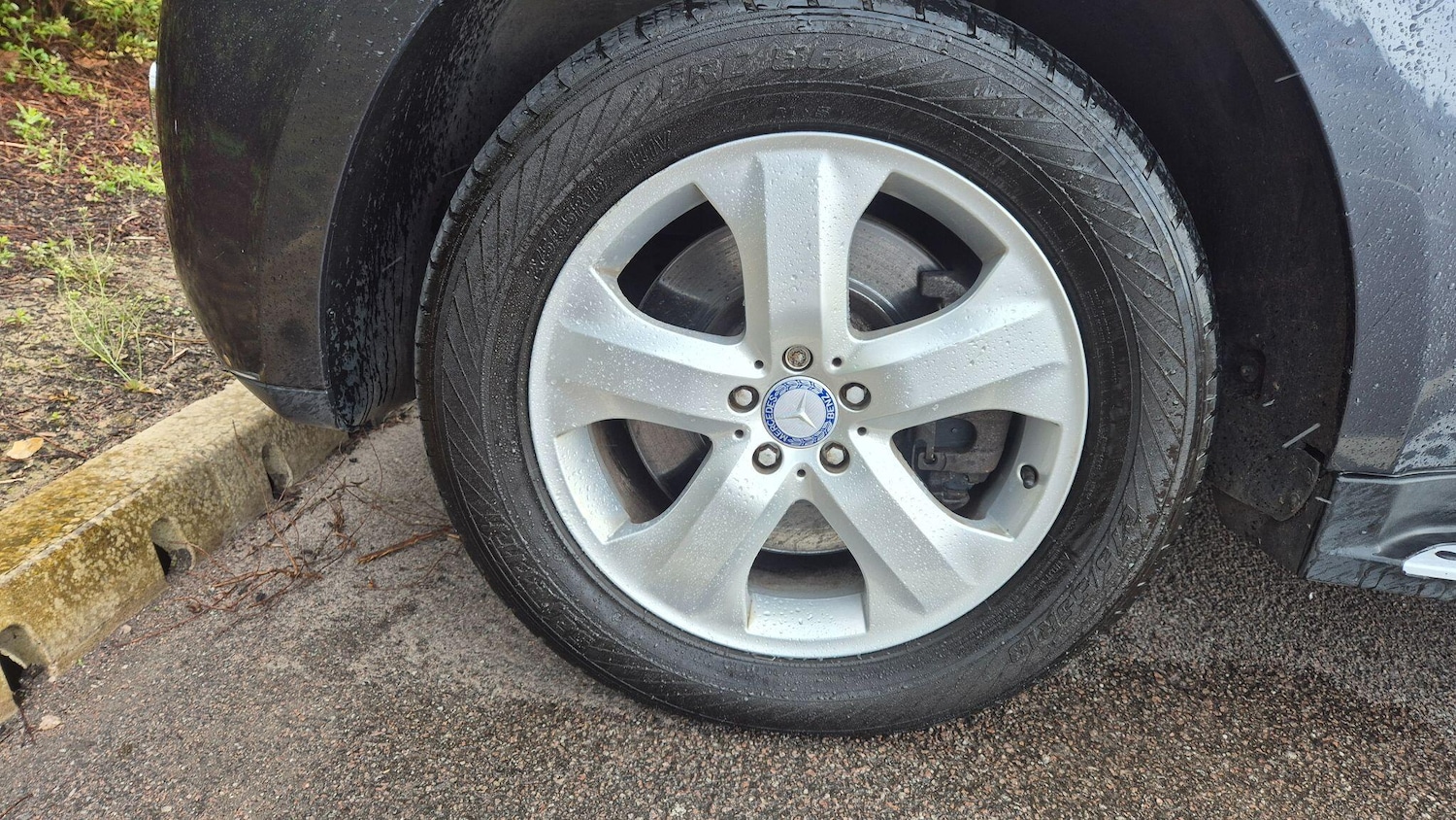 Used Mercedes-Benz GL Class 2010 for sale - 78048014: Photo 32