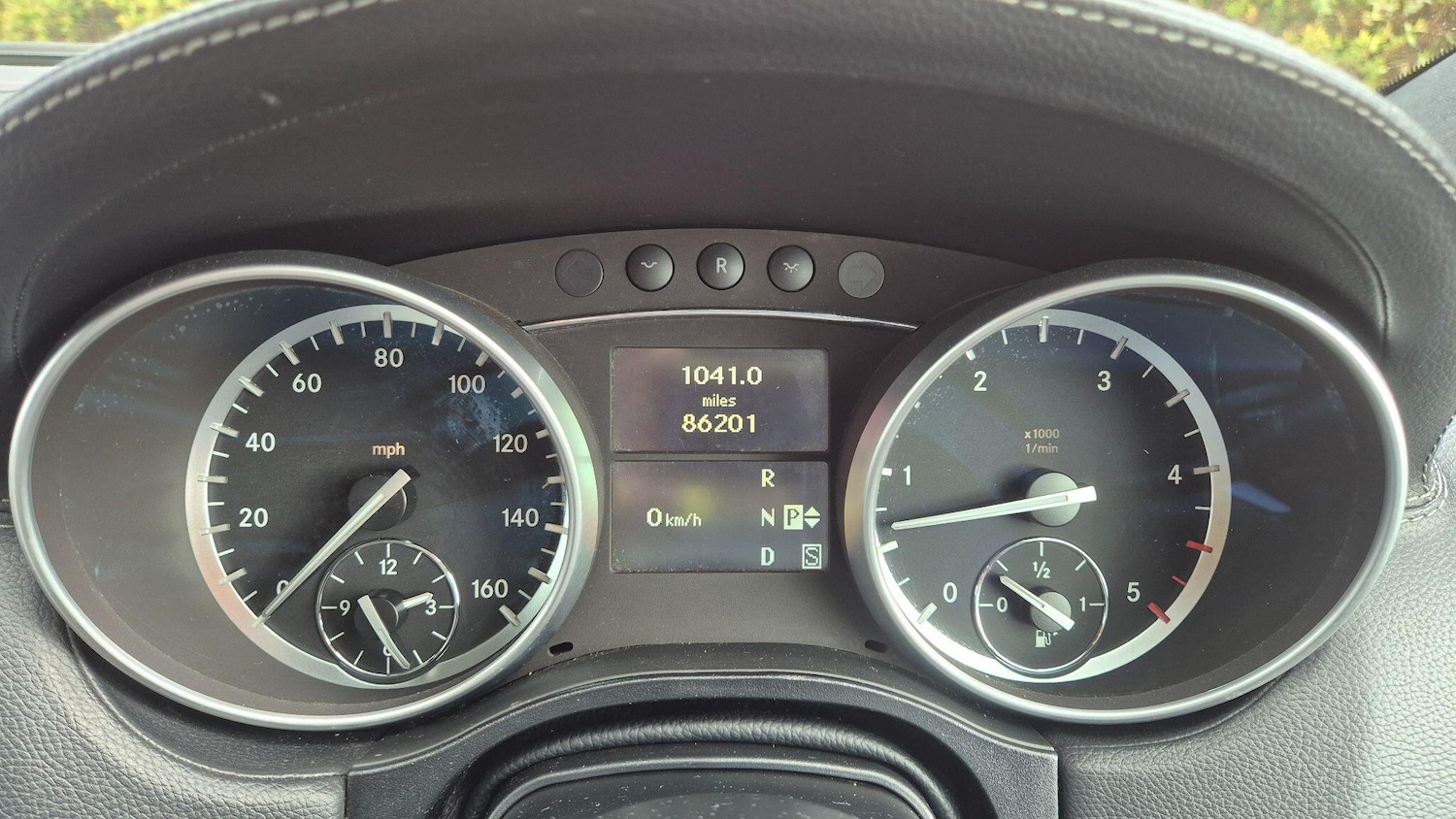 Used Mercedes-Benz GL Class 2010 for sale - 78048014: Photo 37