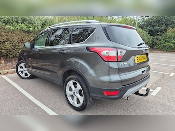 Used Ford Kuga 2017 for sale - 77255602: Photo