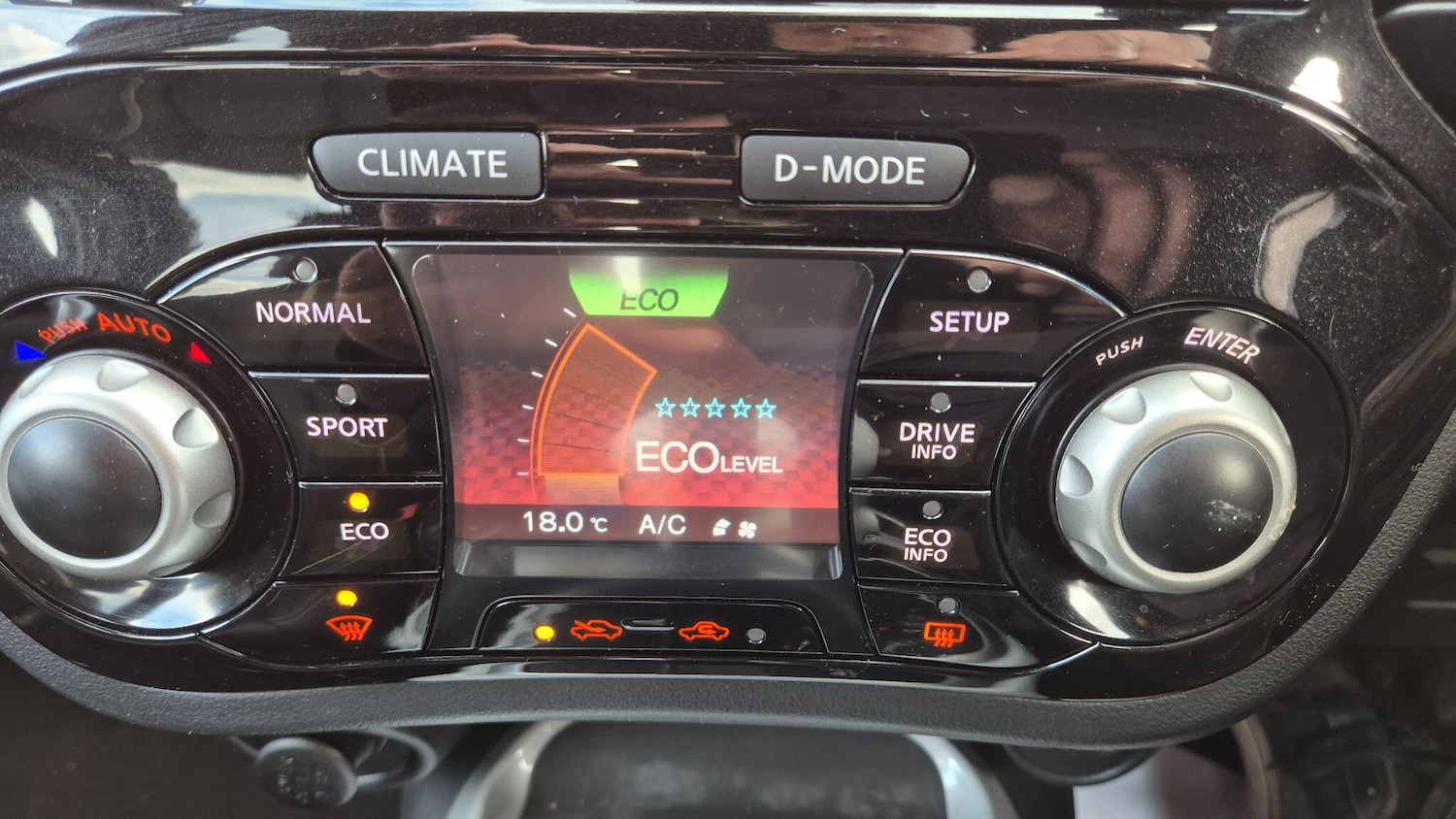 Used Nissan Juke 2017 for sale - 77633880: Photo 31