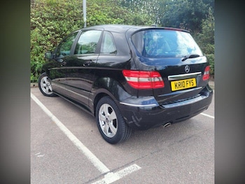 Used Mercedes-Benz B Class 2010 for sale - 77255578: Photo