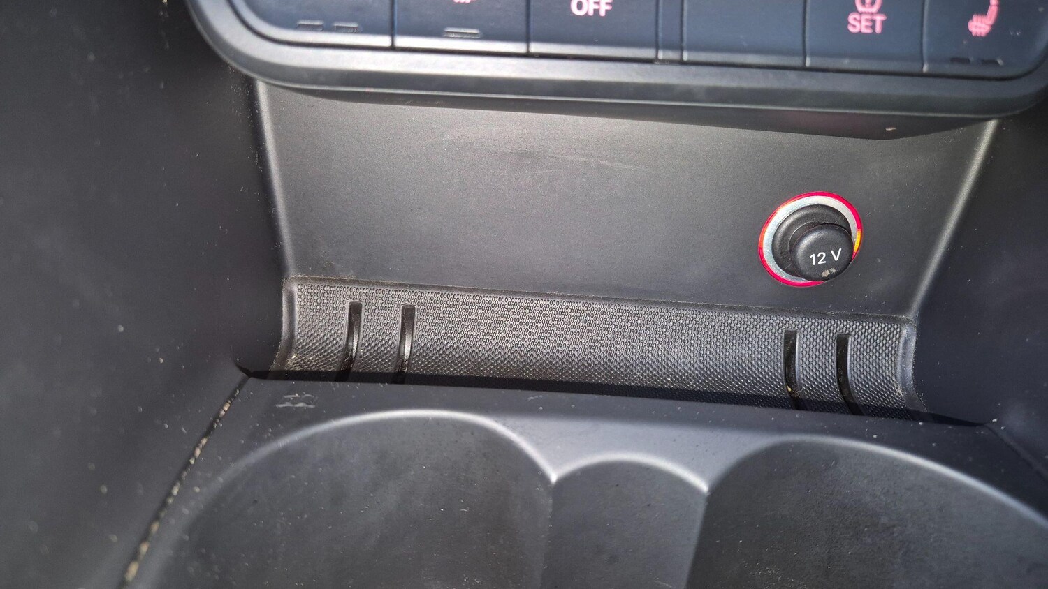 Used Audi A1 2014 for sale - 77940005: Photo 24