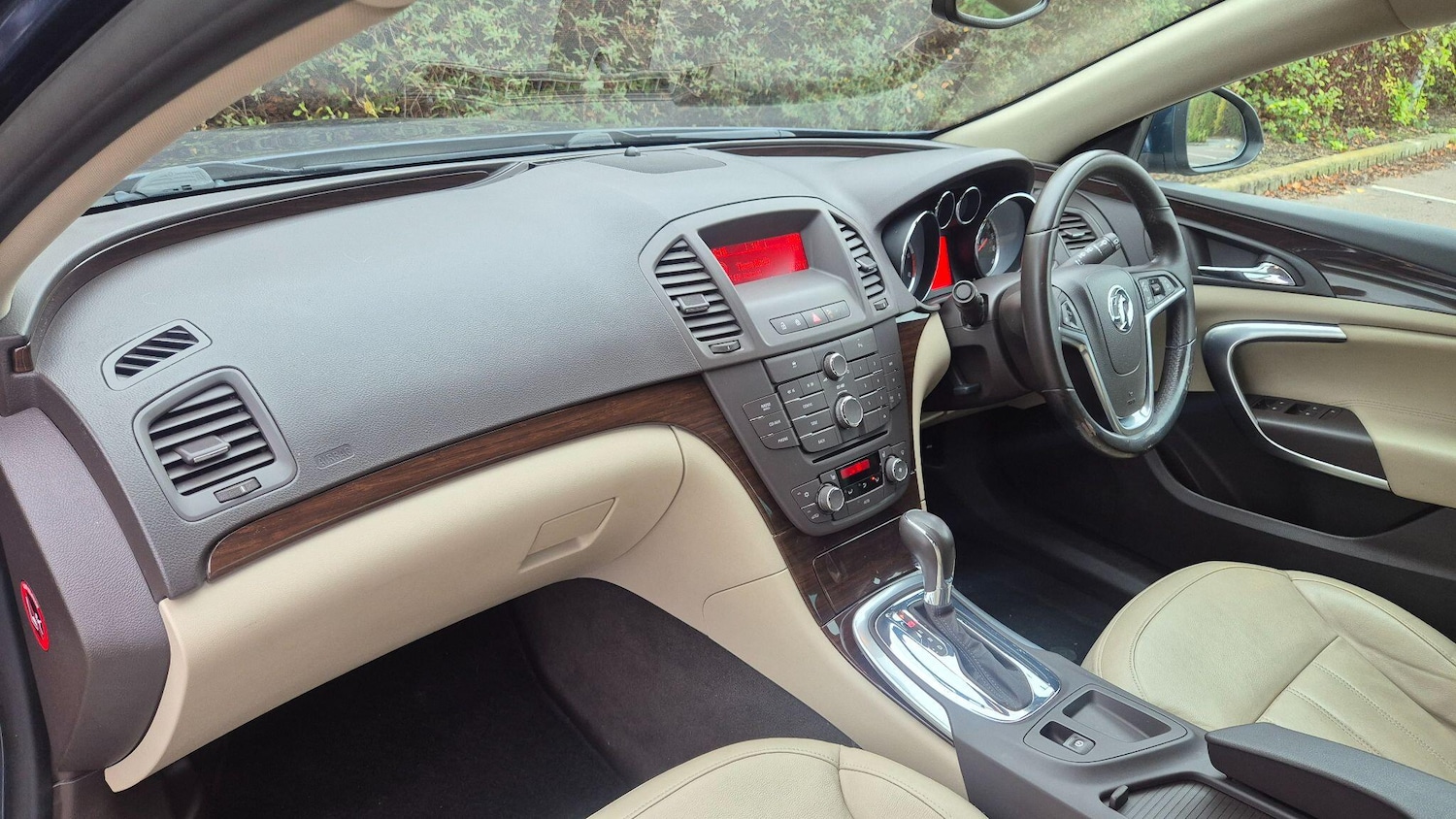 Used Vauxhall Insignia 2013 for sale - 77255591: Photo 11