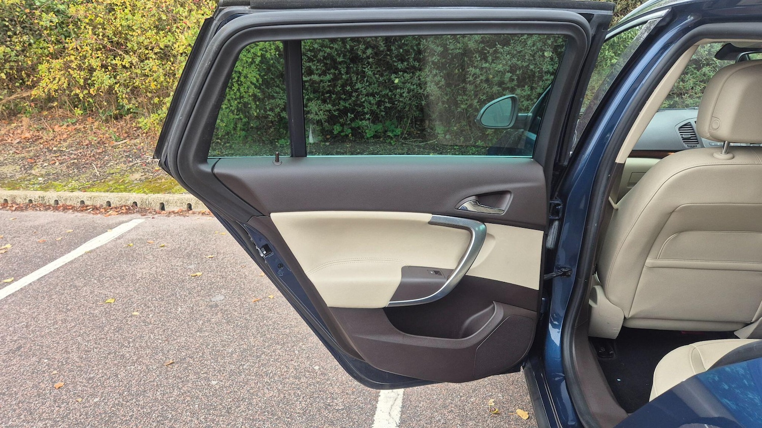 Used Vauxhall Insignia 2013 for sale - 77255591: Photo 27