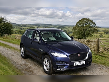Used Jaguar F-Pace 2017 for sale - 78649039: Photo