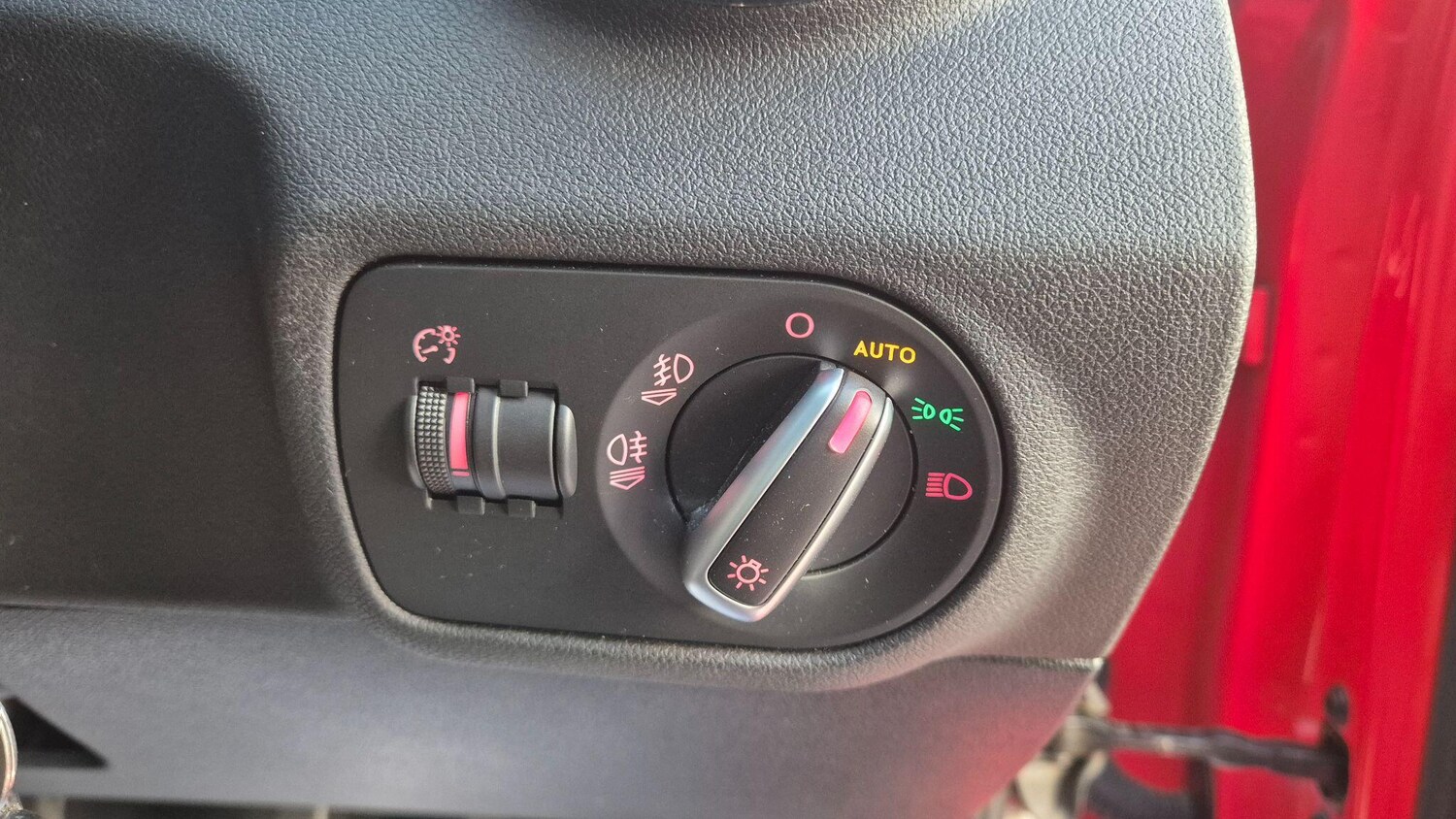 Used Audi A1 2014 for sale - 77255596: Photo 18