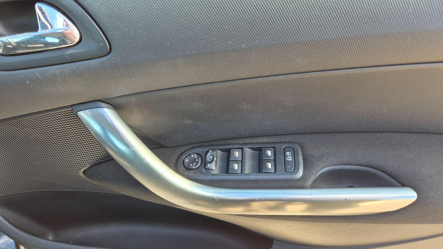 Used Peugeot 308 2013 for sale - 78086198: Photo 22