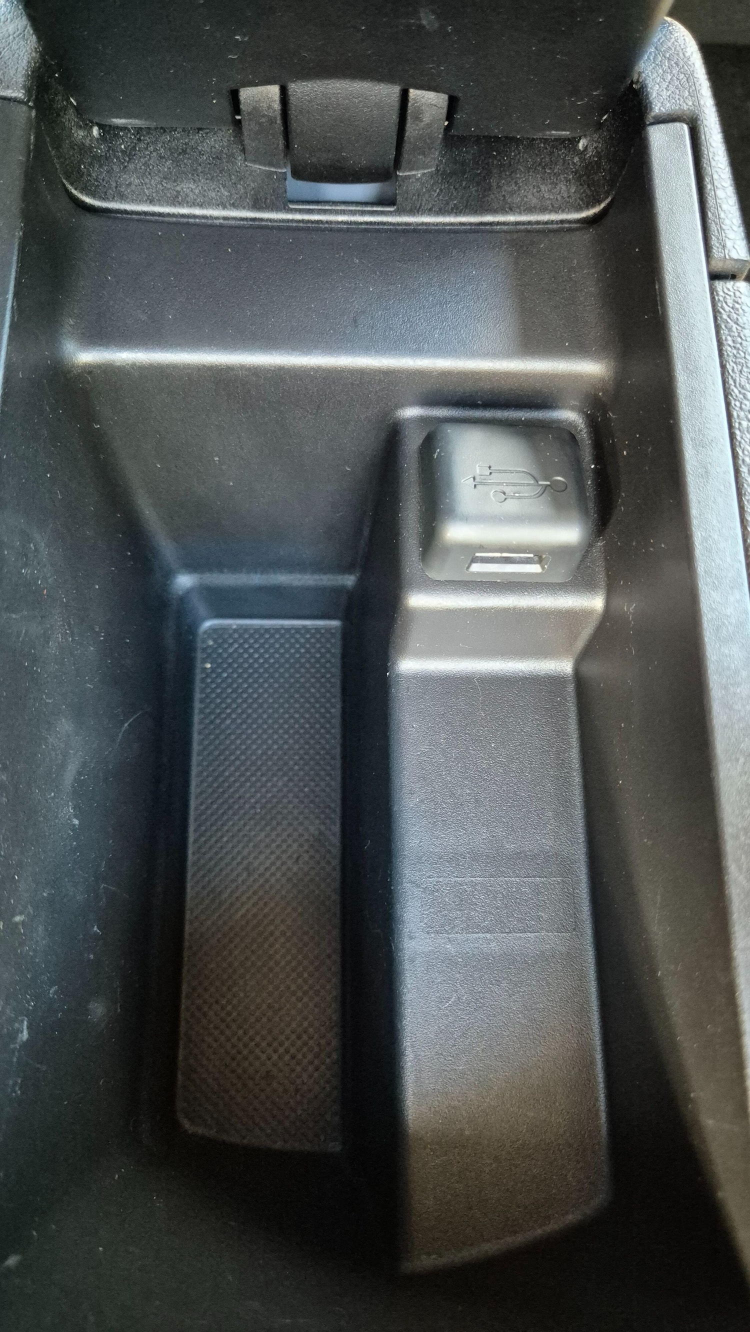 Used Peugeot 308 2013 for sale - 78086198: Photo 42