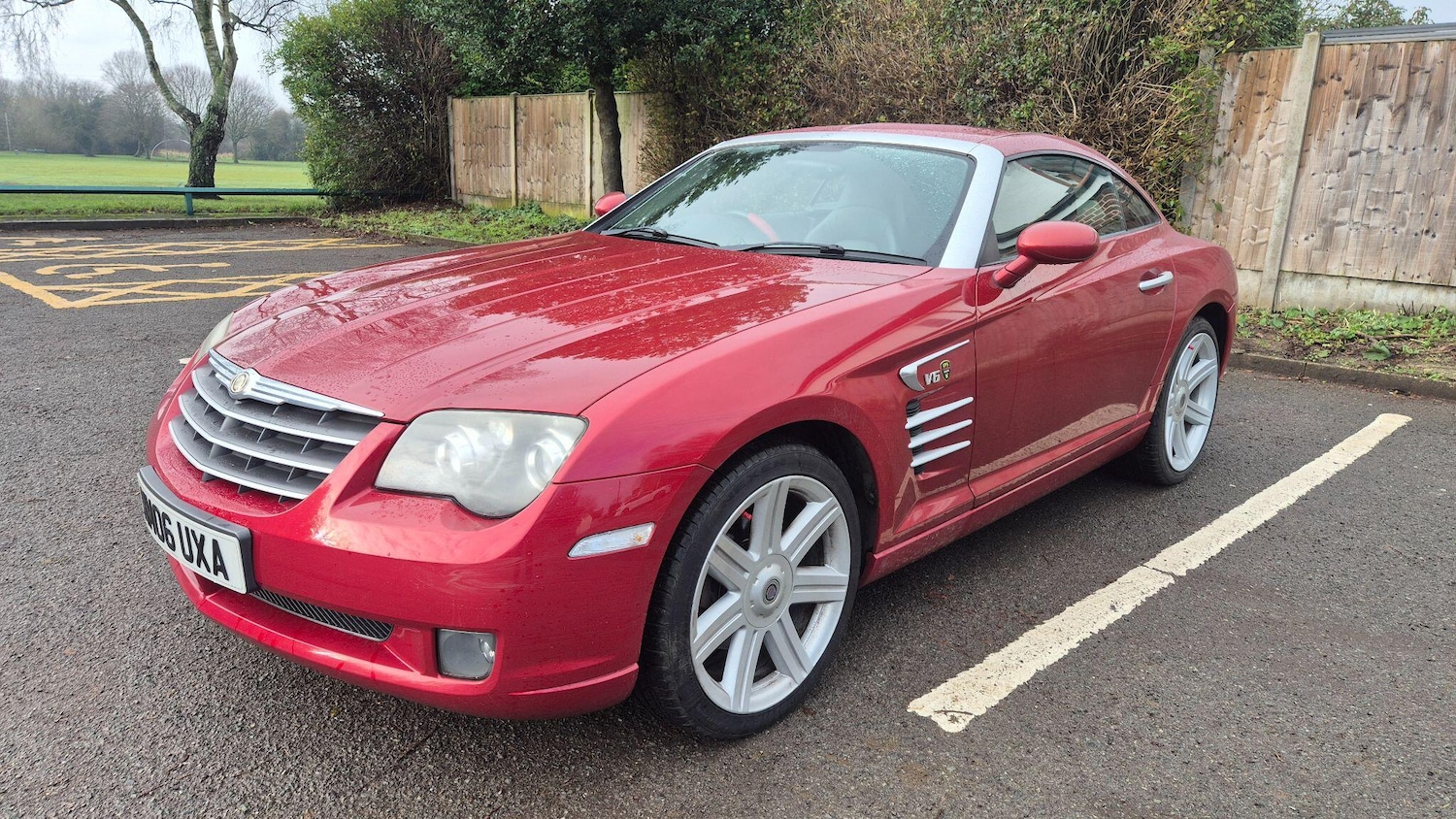 Used Chrysler Crossfire 2006 for sale - 77255592: Photo 2