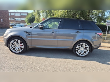 Used Land Rover Range Rover Sport 2014 for sale - 79224015: Photo