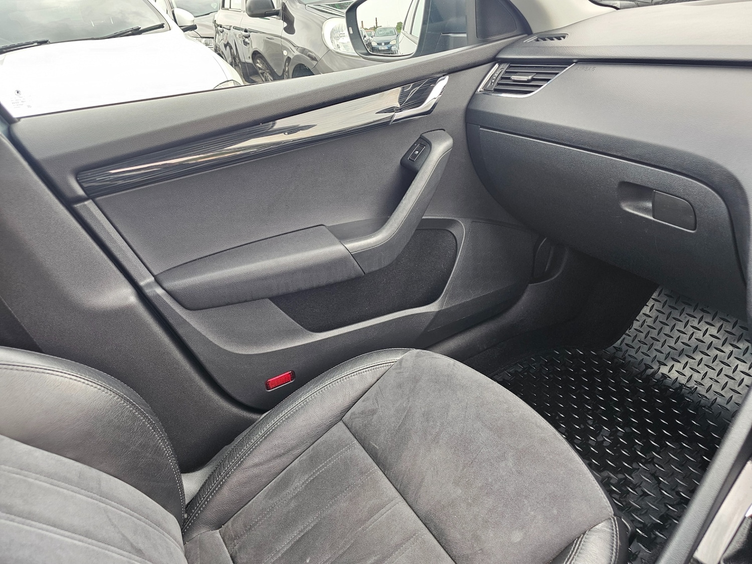 Used Skoda Octavia 2017 for sale - 76822035: Photo 19