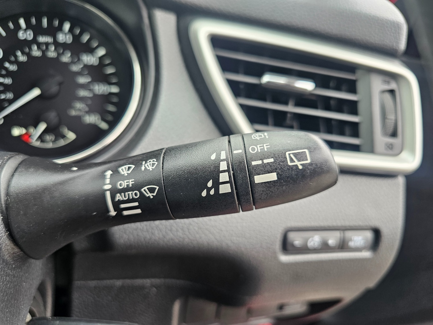 Used Nissan X-Trail 2016 for sale - 76822031: Photo 21